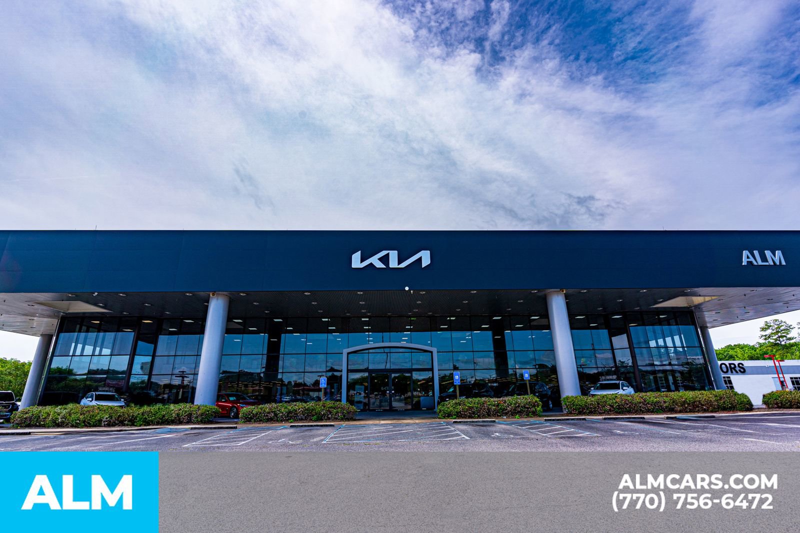 Used 2023 Chrysler Pacifica Touring-L image 62