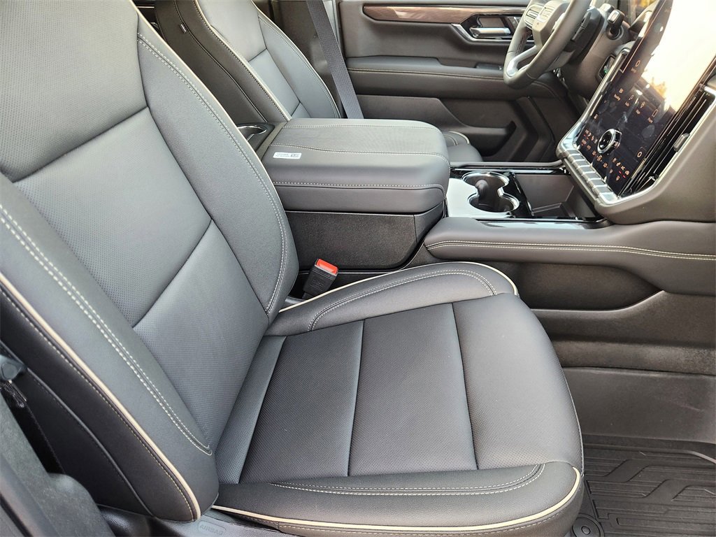 New 2026 GMC Yukon Elevation w/ Elevation Premium Package image 9