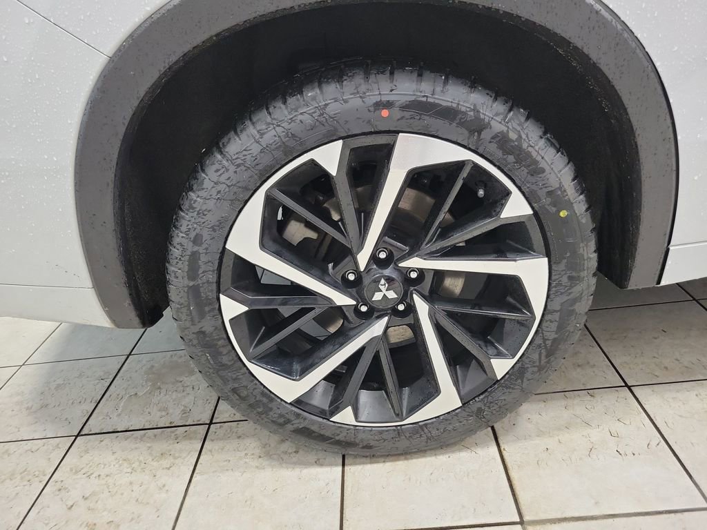 Used 2024 Mitsubishi Outlander SEL image 65