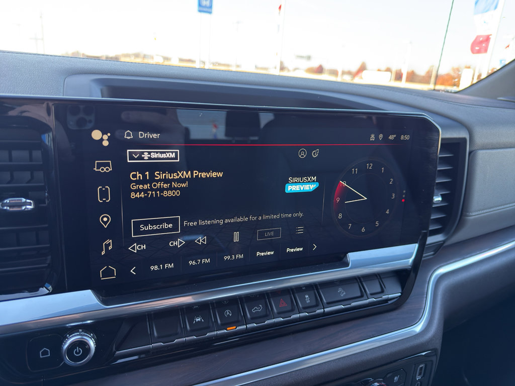 Used 2022 GMC Sierra 1500 SLT w/ SLT Premium Package AWD/4WD image 18
