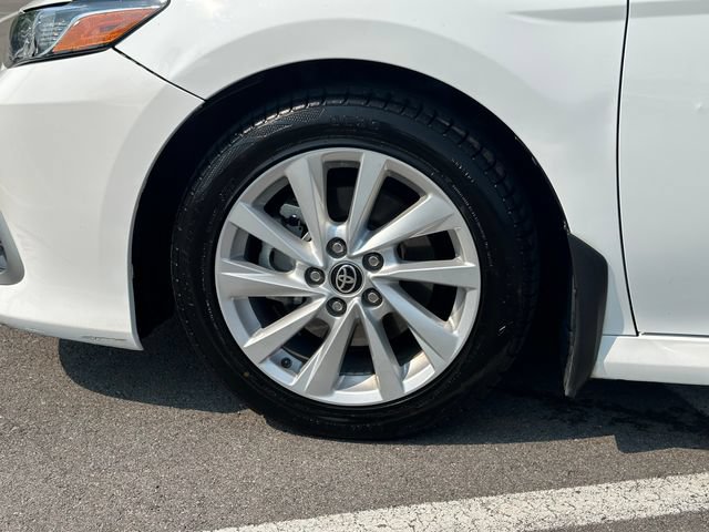 Used 2021 Toyota Camry LE FWD image 10