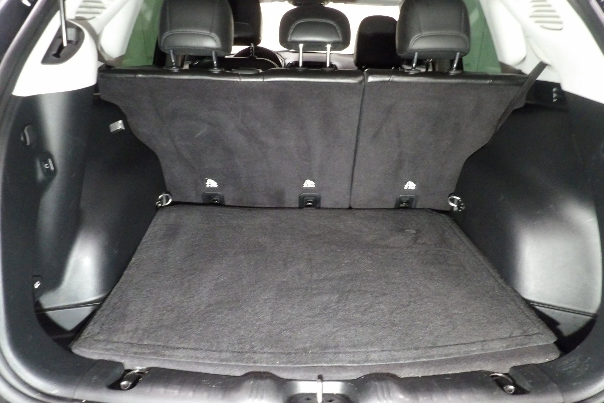 Used 2020 Jeep Compass Latitude FWD image 7