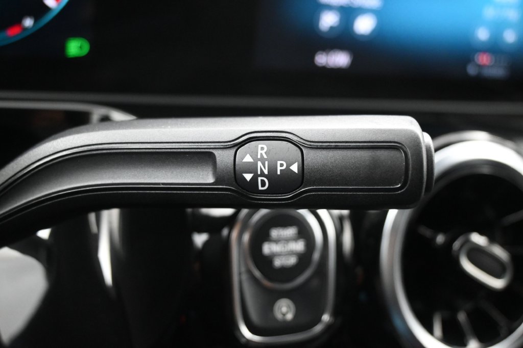 Used 2021 Mercedes-Benz GLA 250 4MATIC image 17