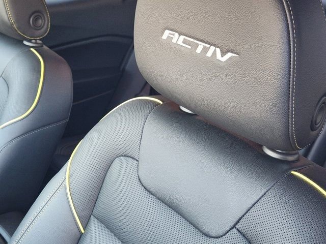 Used 2024 Chevrolet Trax ACTIV w/ Driver Confidence Package image 20