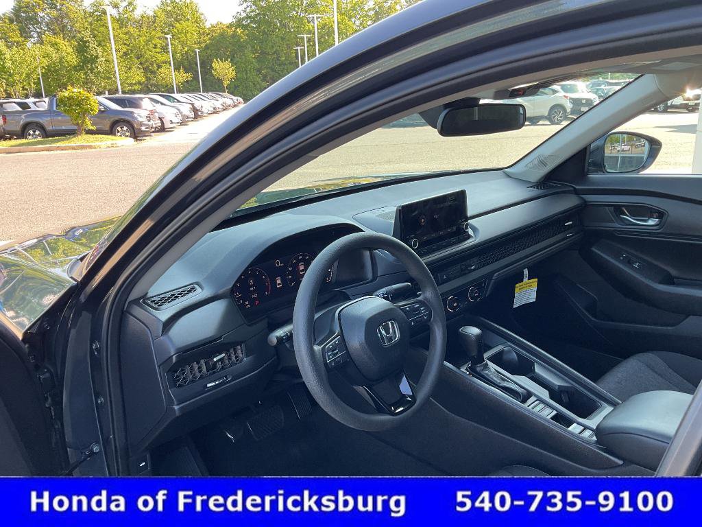 Certified 2025 Honda Accord SE image 31