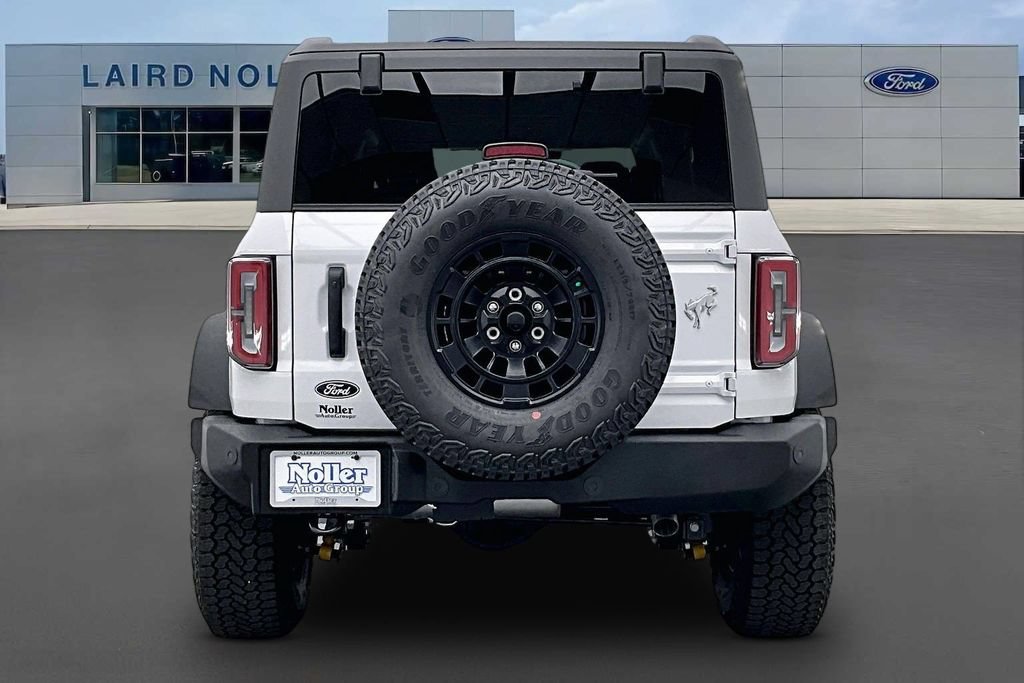 New 2026 Ford Bronco Outer Banks w/ Sasquatch Package AWD/4WD image 4
