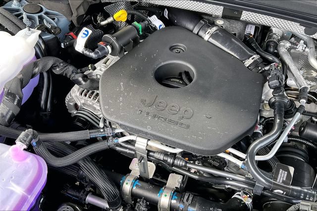 Used 2026 Jeep Grand Cherokee Limited AWD/4WD image 33
