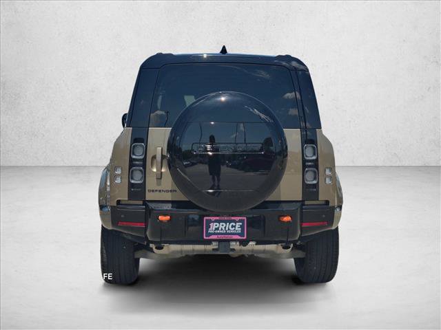 Used 2024 Land Rover Defender 110 X AWD/4WD image 7