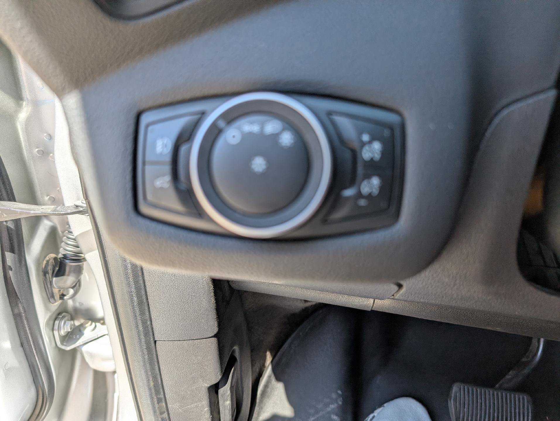 Used 2018 Ford Escape SE AWD/4WD image 18