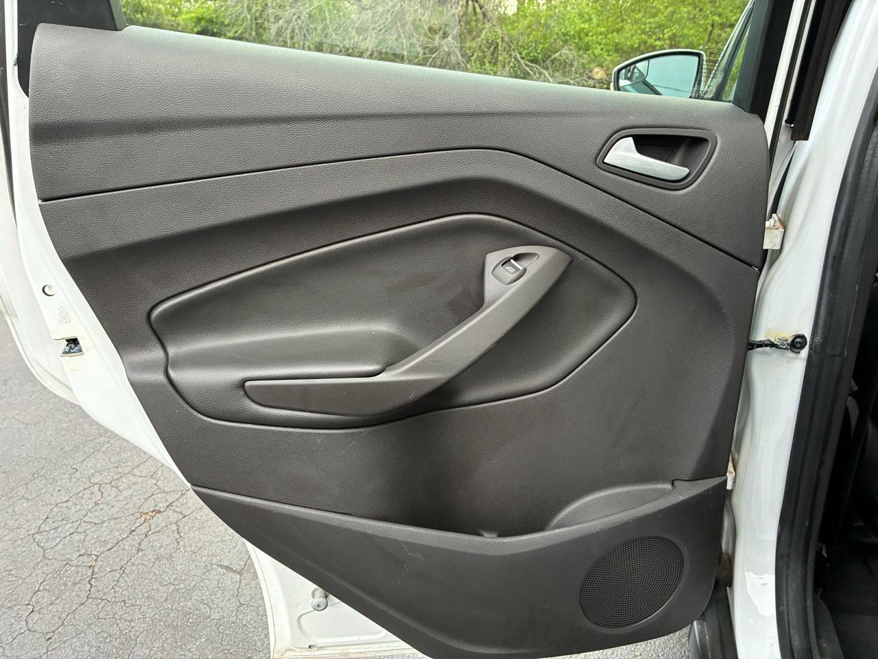 Used 2015 Ford C-MAX SE image 14