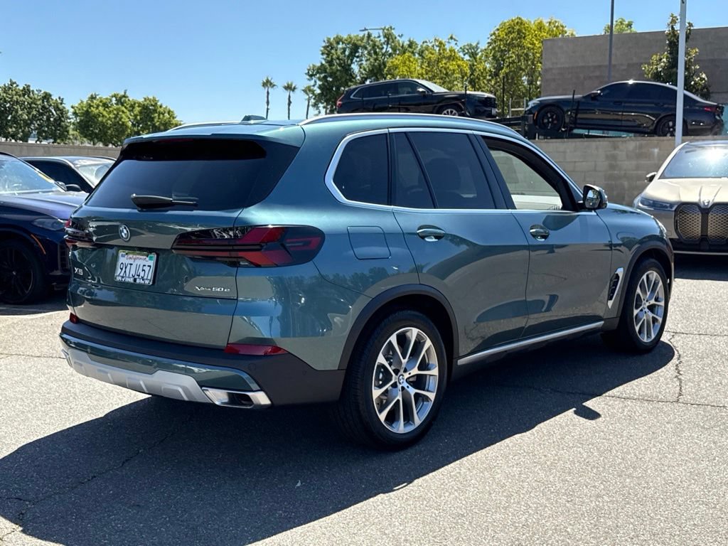 Used 2026 BMW X5 xDrive50e w/ Climate Comfort Package AWD/4WD image 8
