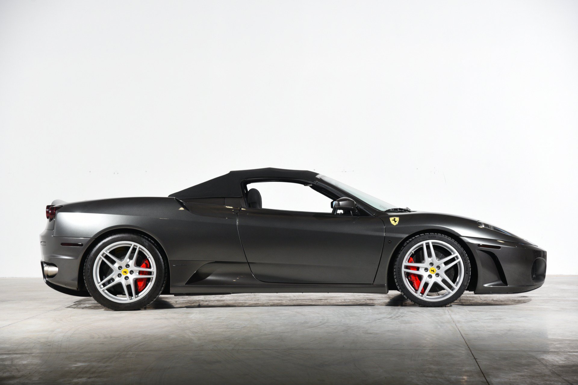 Used 2008 Ferrari F430 Spider RWD image 2