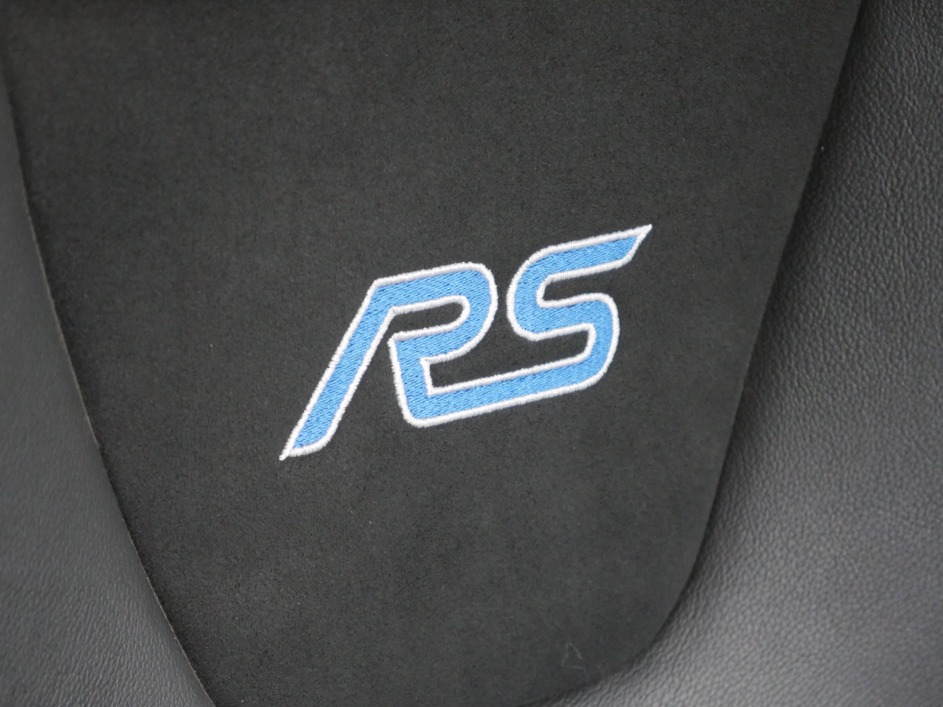 Used 2017 Ford Focus RS AWD/4WD image 30