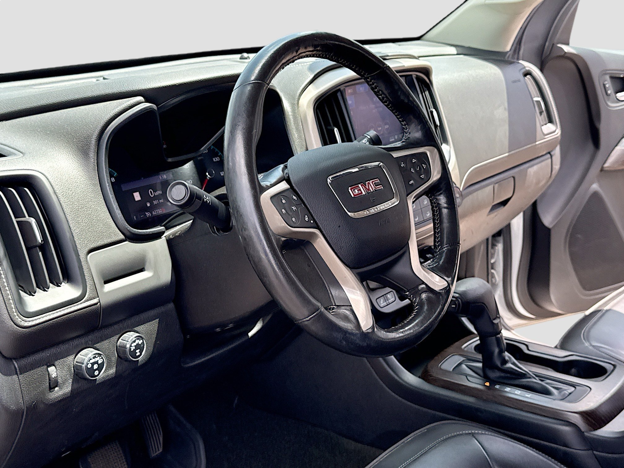 Used 2019 GMC Canyon Denali AWD/4WD image 4