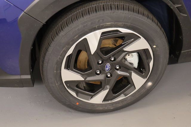 New 2026 Subaru Crosstrek 2.5i Limited w/ Popular Package #3A image 9