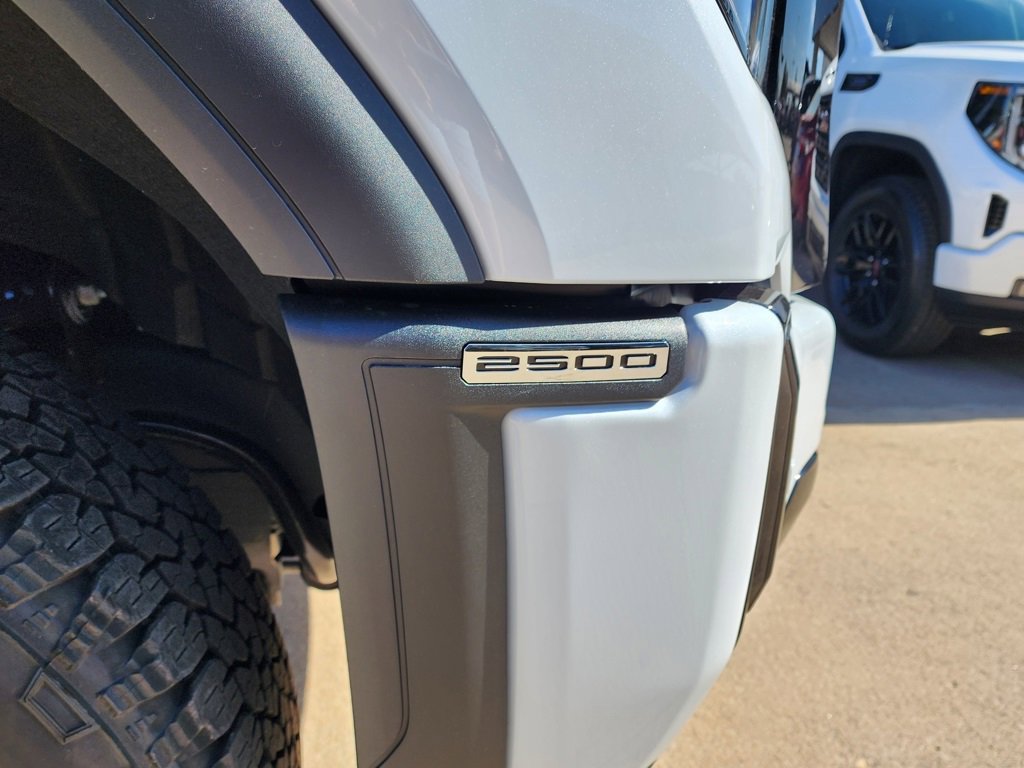 New 2026 GMC Sierra 2500 Denali Ultimate image 12