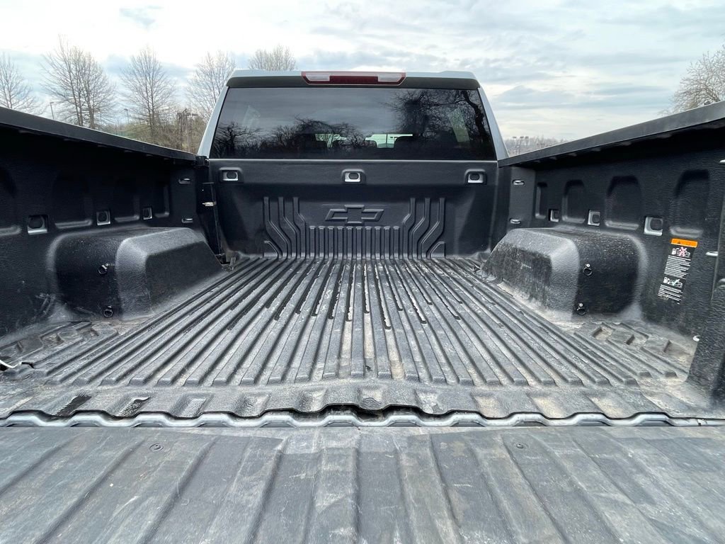 Certified 2025 Chevrolet Silverado 1500 Custom Trail Boss w/ LPO, Dark Essentials Package AWD/4WD image 20