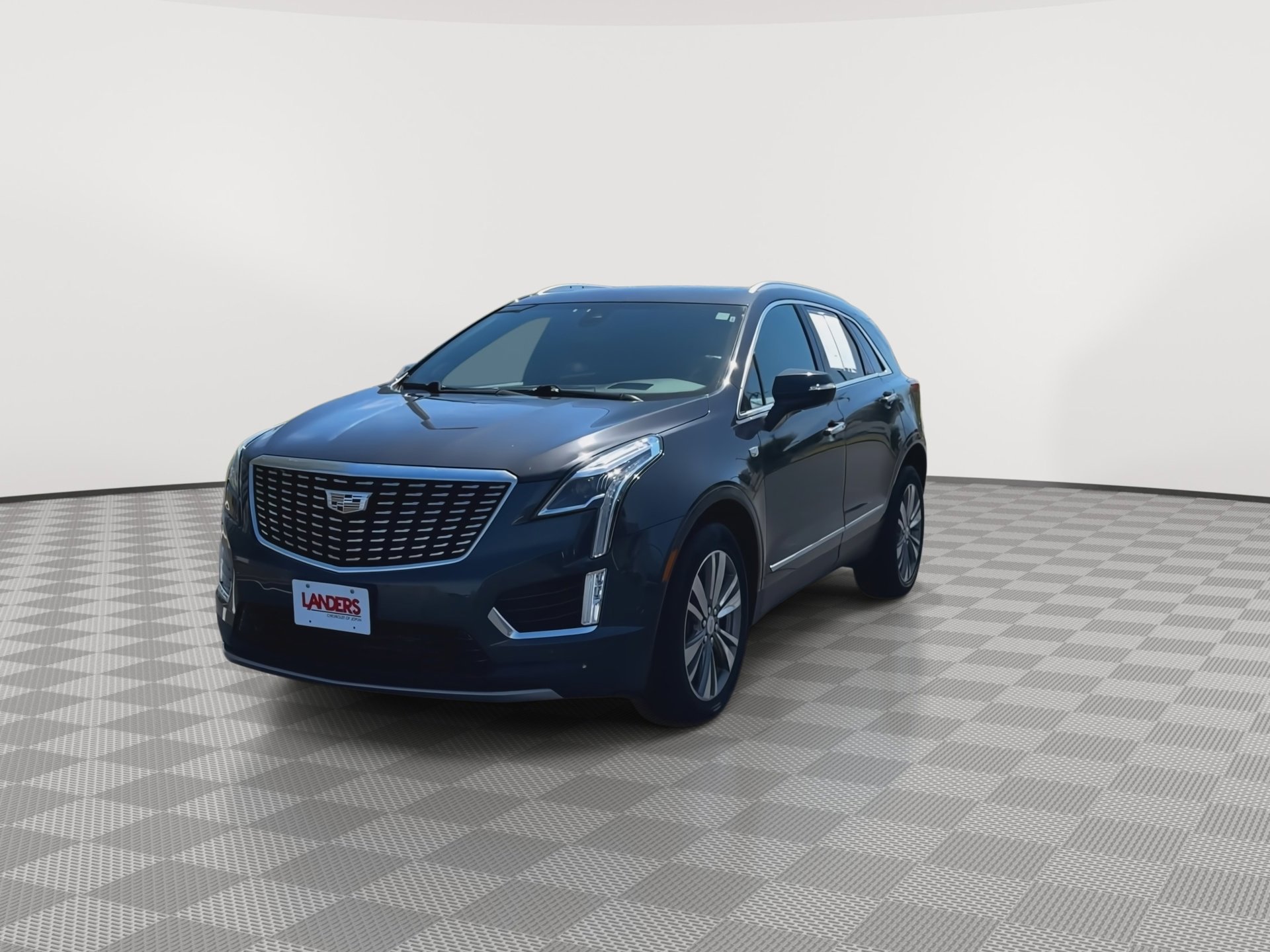 Certified 2021 Cadillac XT5 Premium Luxury image 4