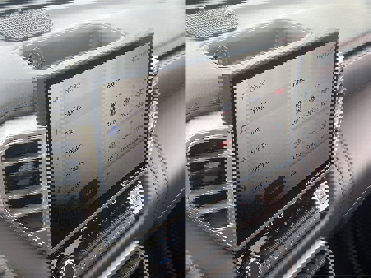 Used 2024 Toyota Tundra Platinum image 26