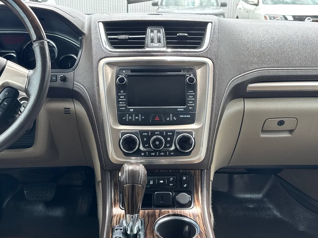 Used 2015 GMC Acadia Denali AWD/4WD image 18