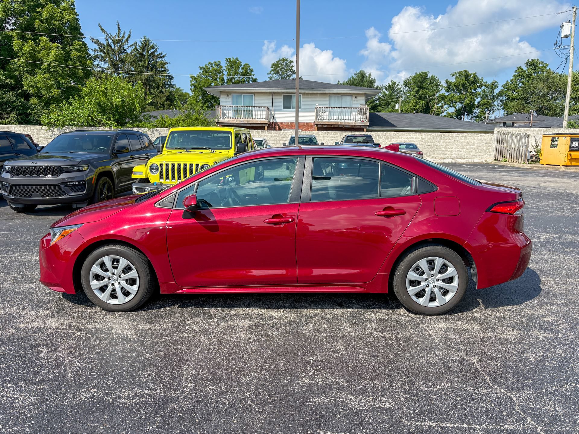 Used 2024 Toyota Corolla LE FWD image 9
