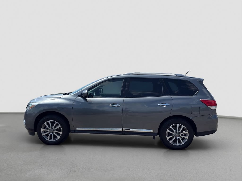 Used 2015 Nissan Pathfinder SL w/ SL Tech Package AWD/4WD image 3