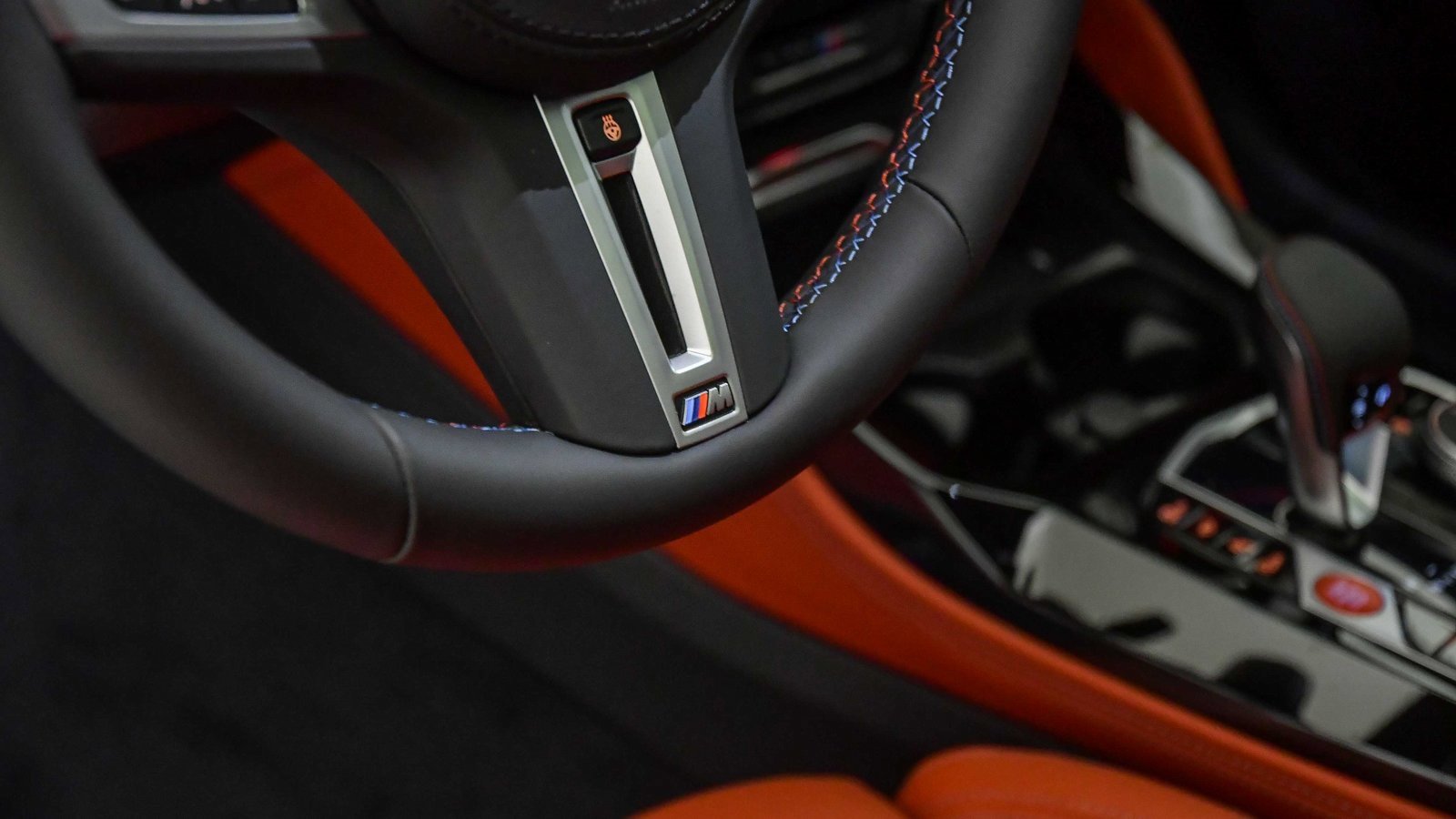 New 2025 BMW X4 M w/ Competition Package image 24