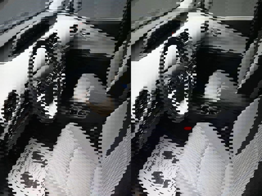 Used 2017 Toyota Prius Two image 14