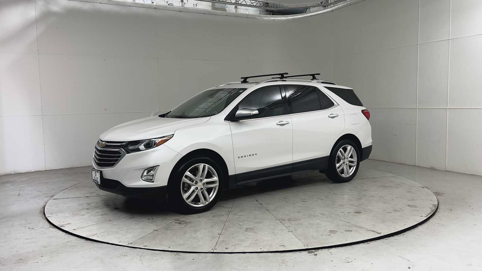 Used 2018 Chevrolet Equinox Premier FWD image 5