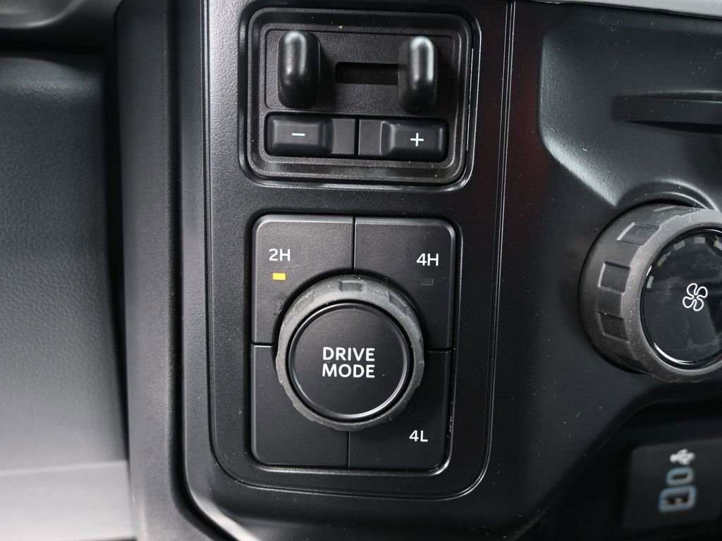 New 2026 Ford F350 XL w/ XL Chrome Package image 29