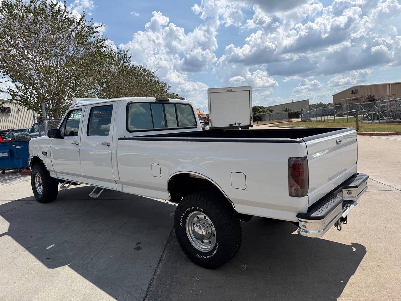 Used 1997 Ford F350 4x4 Crew Cab image 2