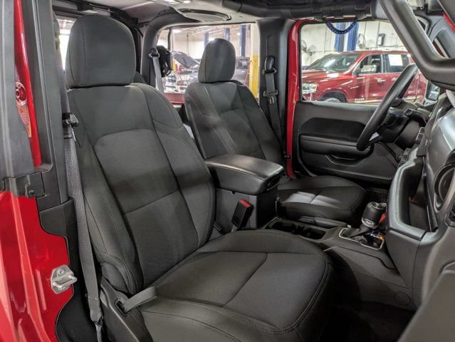 Certified 2021 Jeep Wrangler Sport AWD/4WD image 15
