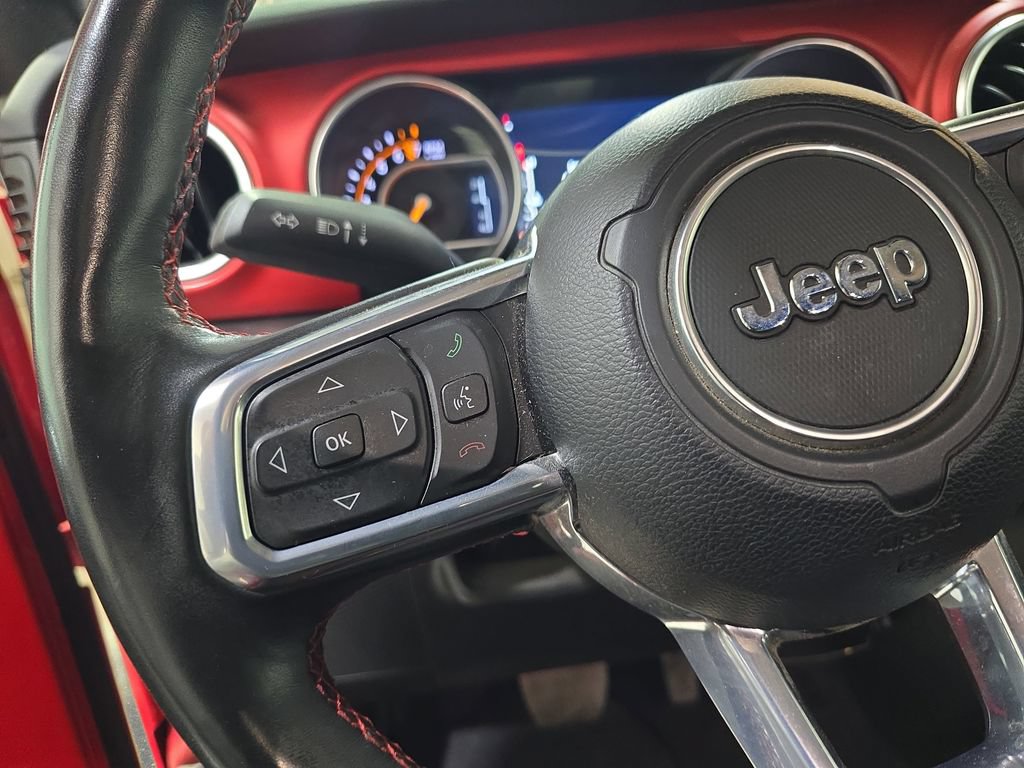 Used 2023 Jeep Gladiator Rubicon w/ LED Lighting Group AWD/4WD image 20