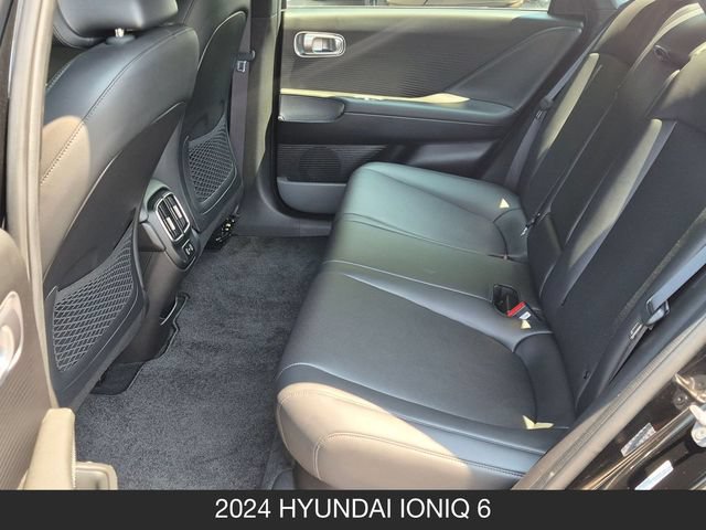 Used 2024 Hyundai Ioniq 6 SEL AWD/4WD image 12