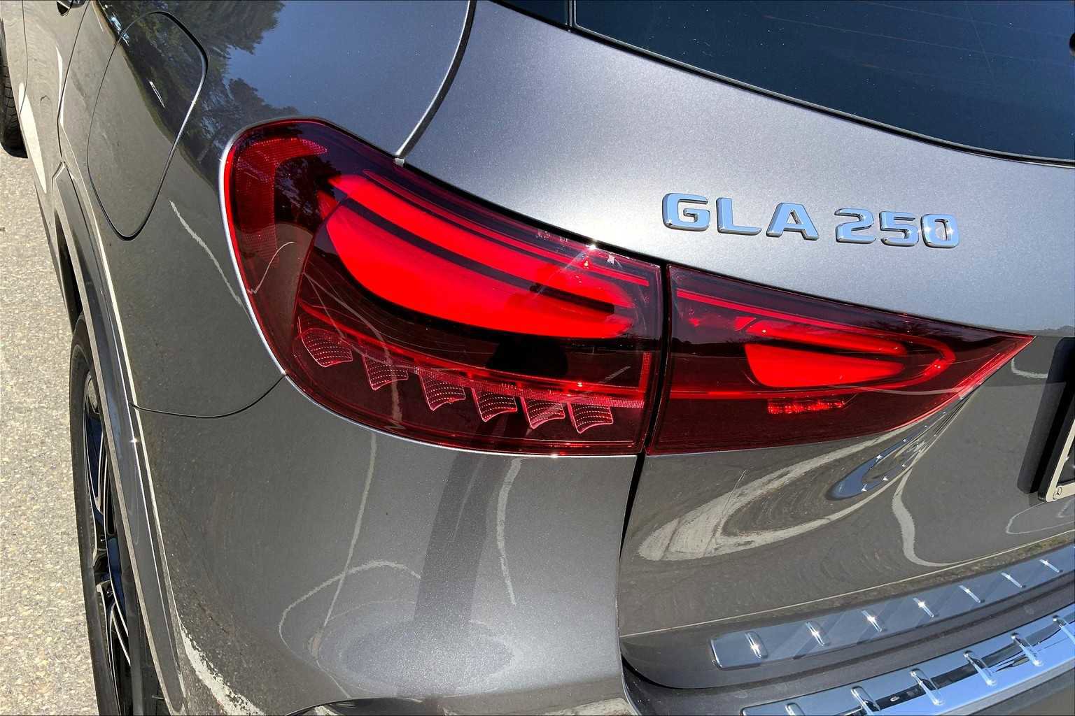 New 2026 Mercedes-Benz GLA 250 GLA 250 image 18