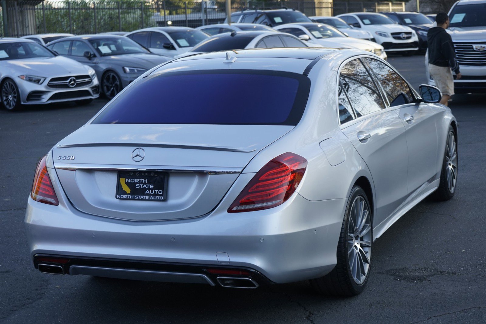 Used 2017 Mercedes-Benz S 550 Sedan image 9