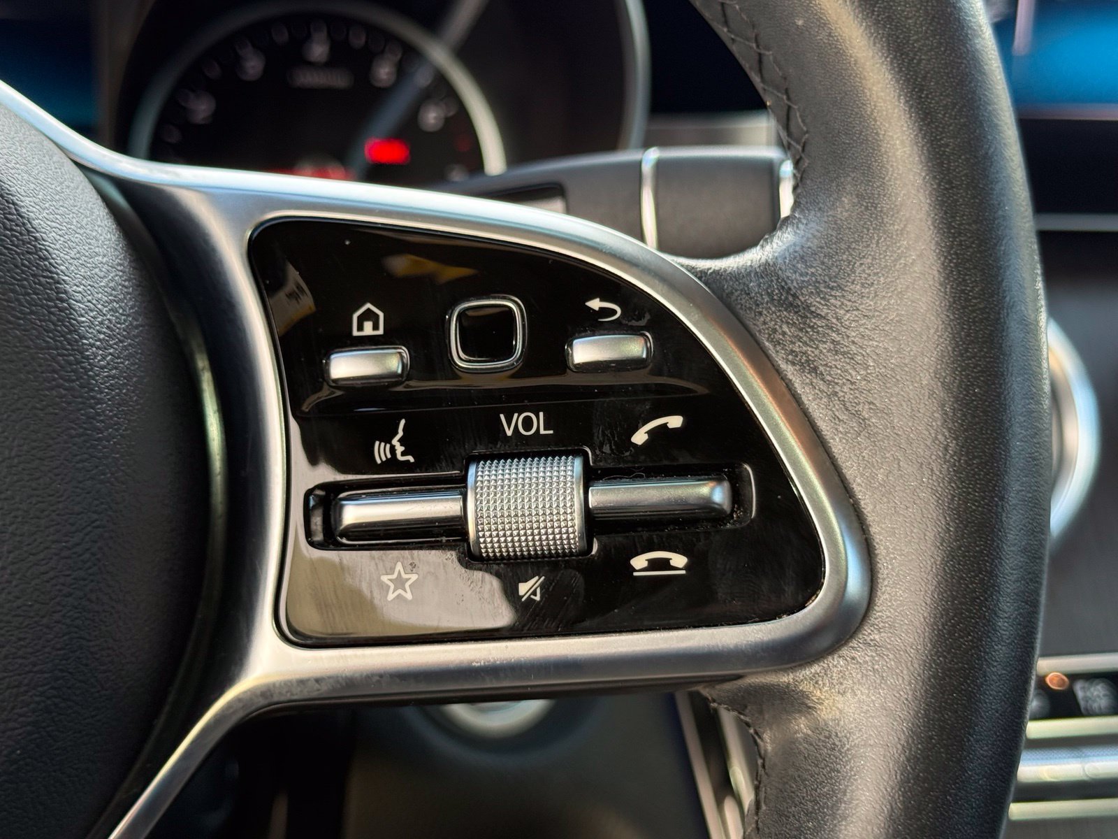 Used 2020 Mercedes-Benz C 300 Coupe image 32