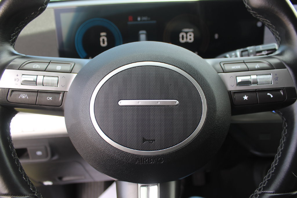 Used 2024 Hyundai Kona SEL FWD image 29