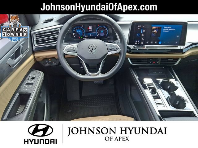 Used 2024 Volkswagen Atlas Cross Sport SE FWD image 24