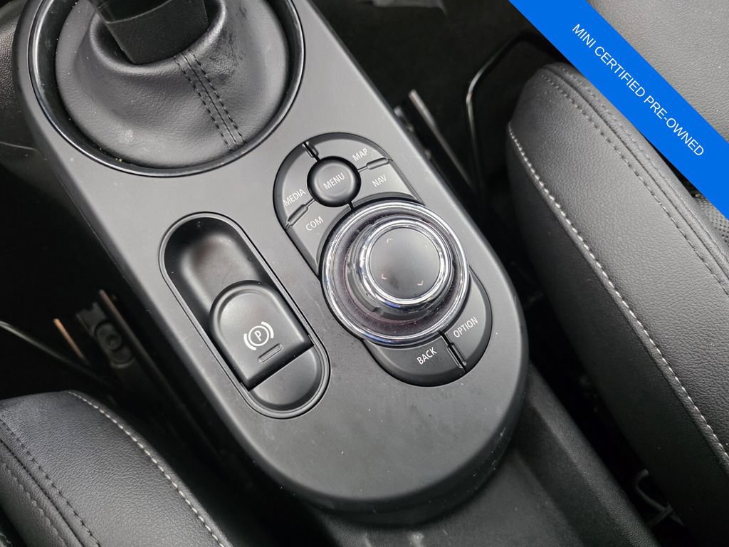 Used 2024 MINI Cooper SE FWD image 24
