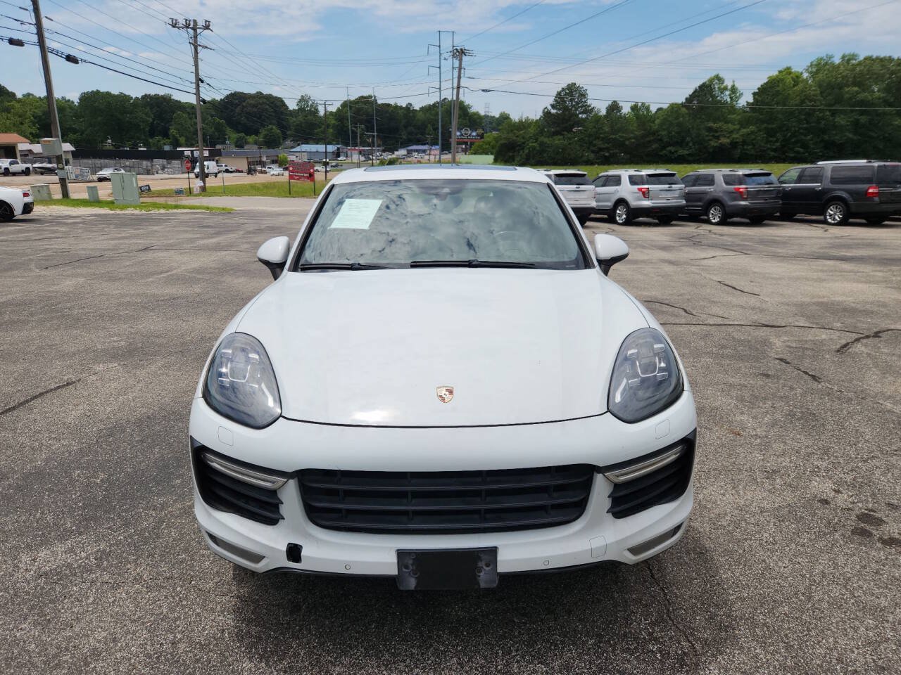 Used 2015 Porsche Cayenne Turbo AWD/4WD image 3