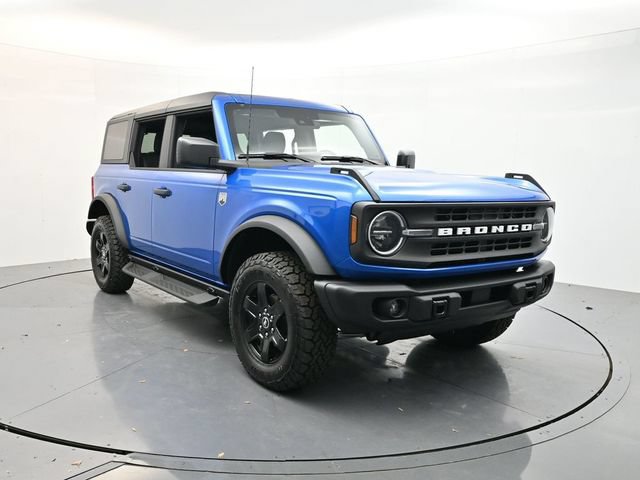 New 2025 Ford Bronco Big Bend w/ Black Diamond Package AWD/4WD image 1