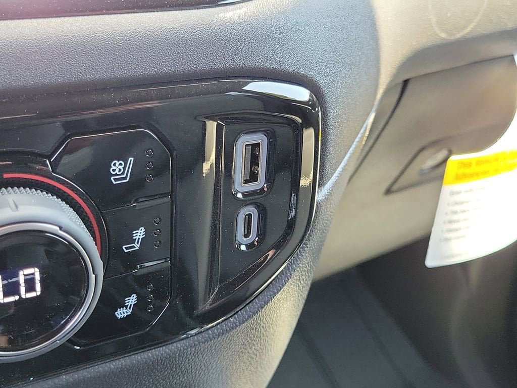New 2026 Chevrolet Silverado 1500 ZR2 AWD/4WD image 10
