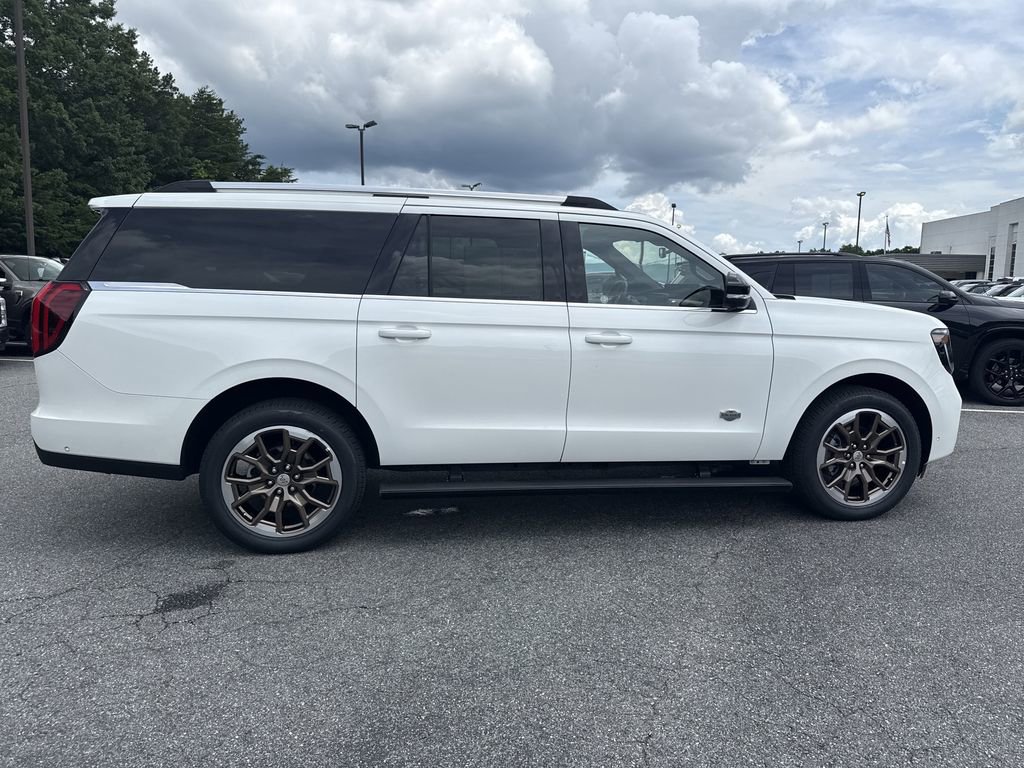 Used 2025 Ford Expedition Max King Ranch AWD/4WD image 8