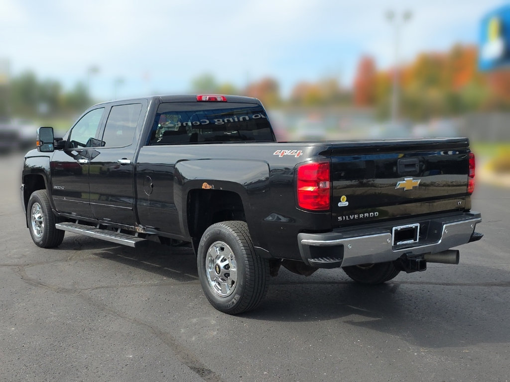 Used 2015 Chevrolet Silverado 2500 LT w/ LT Convenience Package AWD/4WD image 12