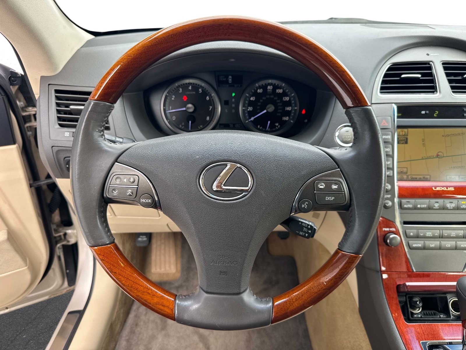 Used 2010 Lexus ES 350 w/ Preferred Accessory Package FWD image 27