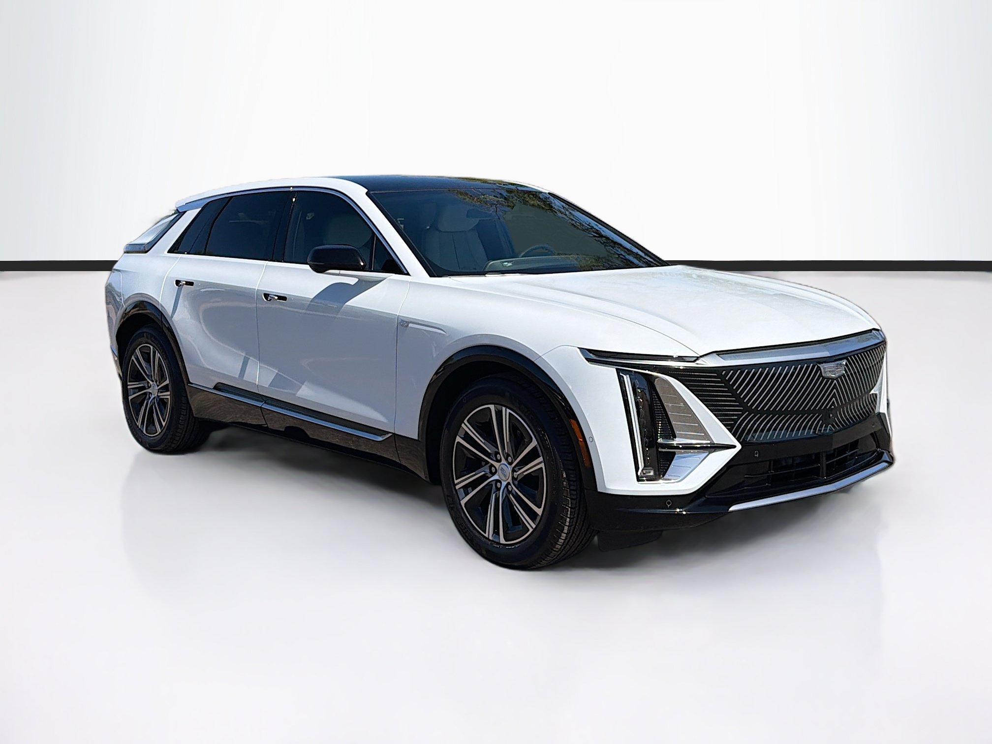 Certified 2026 Cadillac Lyriq Luxury RWD image 3