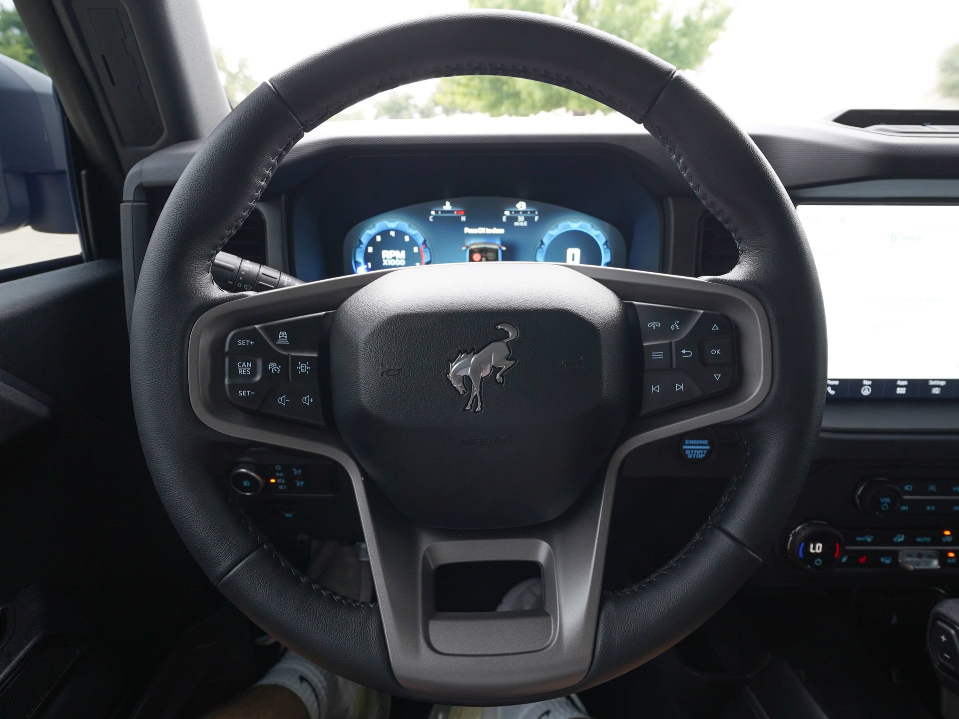 Used 2026 Ford Bronco Badlands AWD/4WD image 16