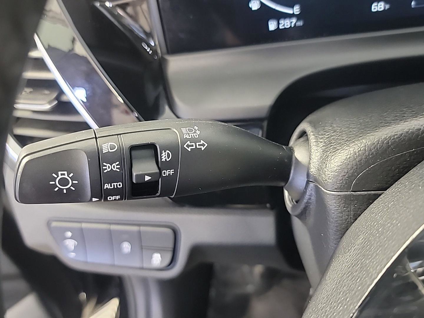 Used 2024 Kia Seltos S image 27