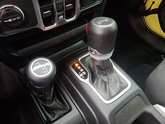 Used 2023 Jeep Wrangler Willys image 17